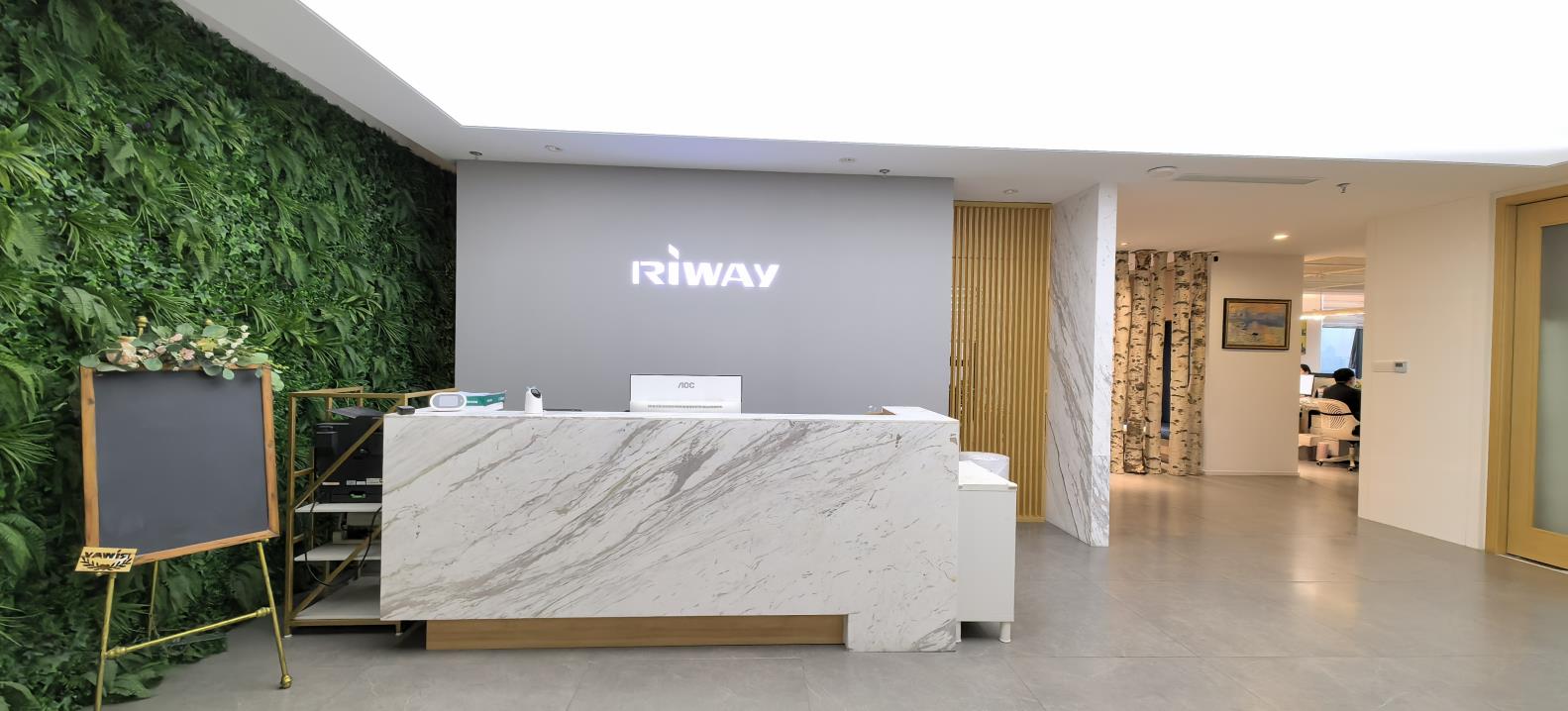 Ningbo Riway Nonwovens Tech Co., Ltd. Facial Wipes