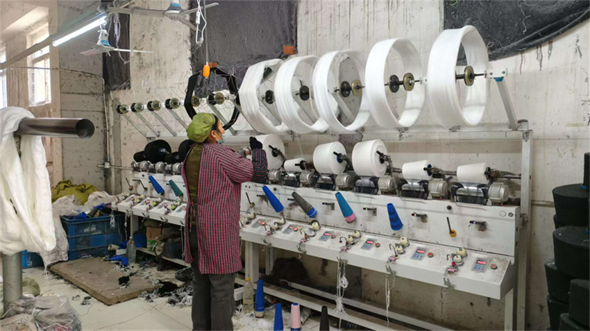 Zhenjiang To Beauty Co., Ltd. Knitted Hats