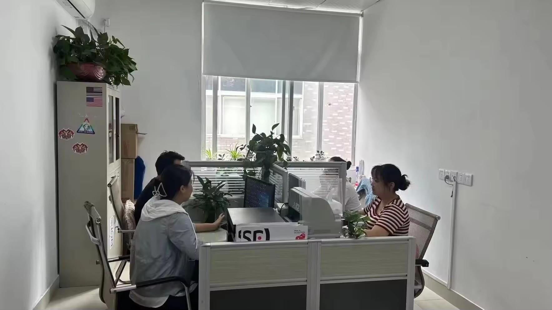 Hefei Hanhang Advertising Co., Ltd. Custom Flags