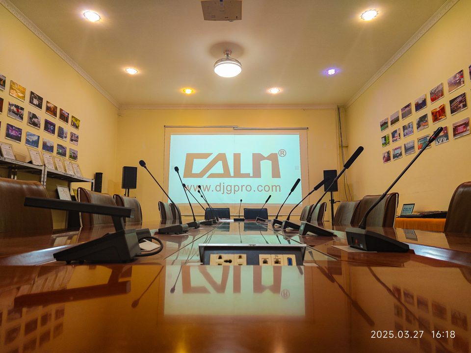 Calm Audio Electronic Co., Ltd. Line Array System