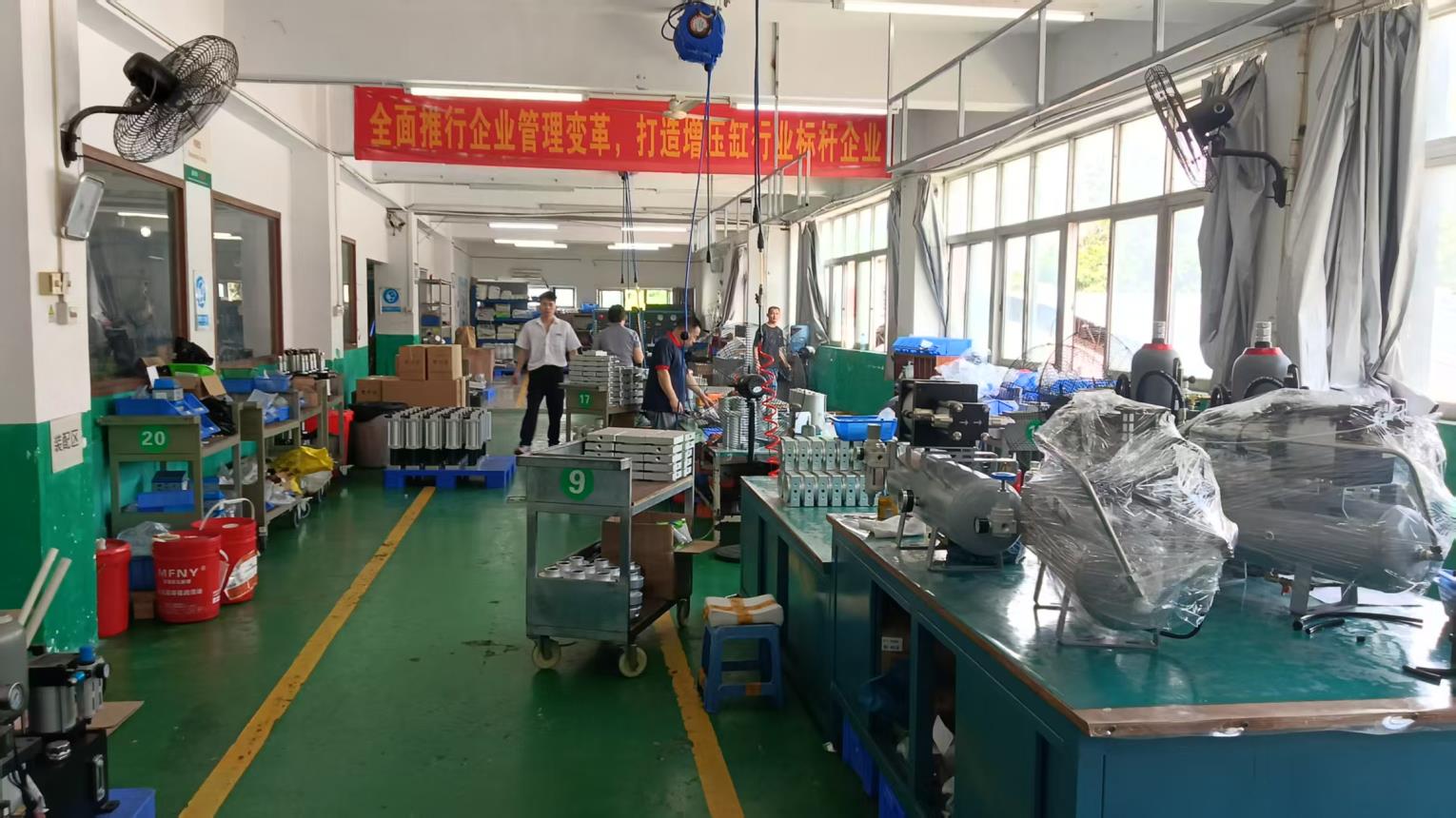 Julyr Industrial Ltd Hydropneumatic Cylinder