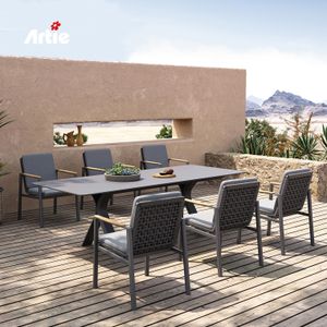 Artie Outdoor Restaurant Furniture Bistro Table and Chairs Garden Furniture Outdoor Rattan Dining Table Set