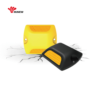 IoT Indoor Location Navigation Bluetooth Tracking Device Parking Lots Road Stud Bluetooth Beacon Ibeacon With Tough Housing