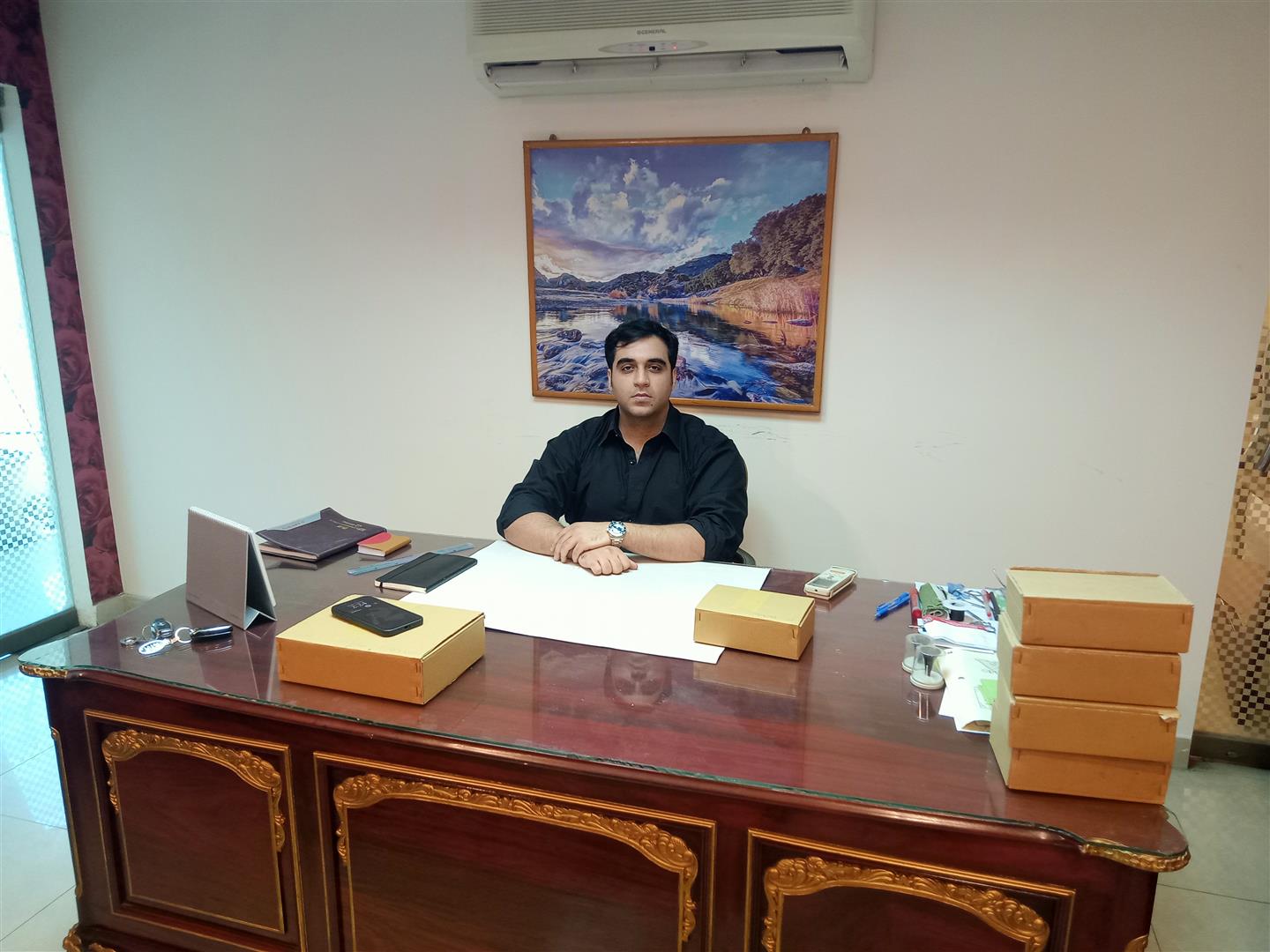 M.A. Qadeer & Naseer Surgical Co. Beauty Instruments