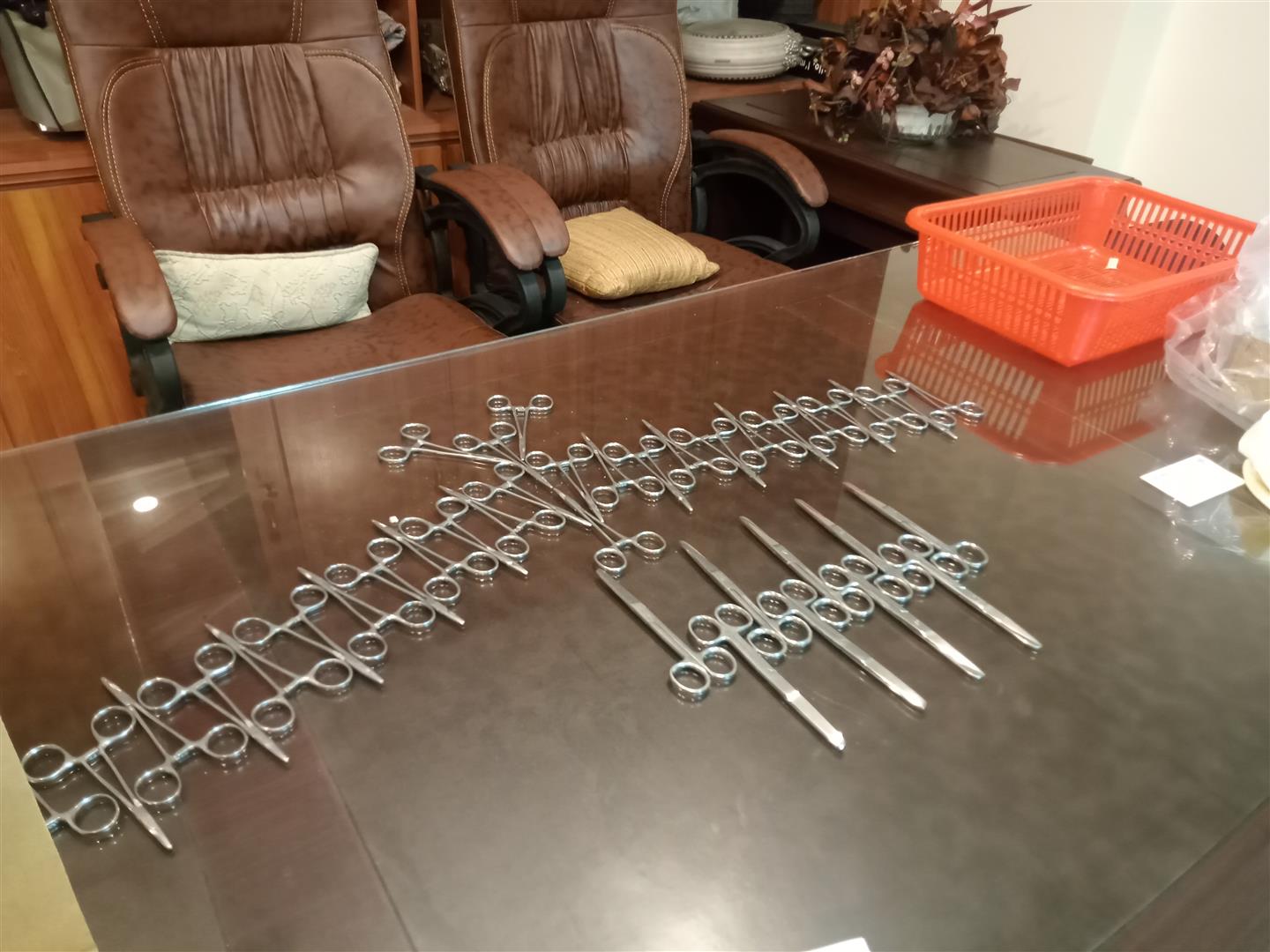 M.A. Qadeer & Naseer Surgical Co. Surgical Instruments