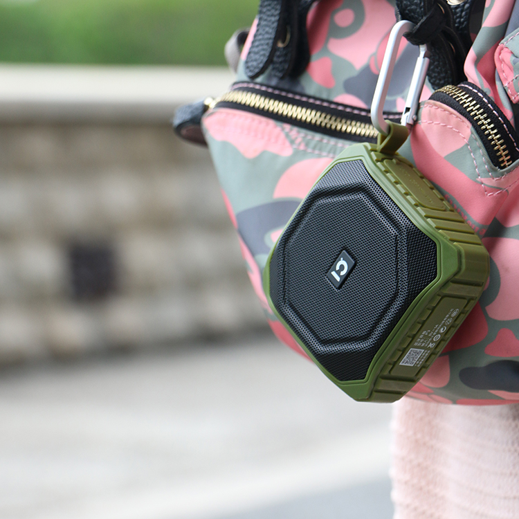High Quality Portable 3 Inch Mini Deep Bass Sound Active Wireless IPX-5 Waterproof Bluetooth Speakers for Outdoor Travel
