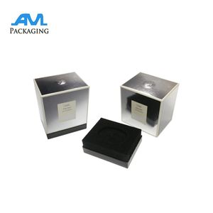 gift	box	with	sl...