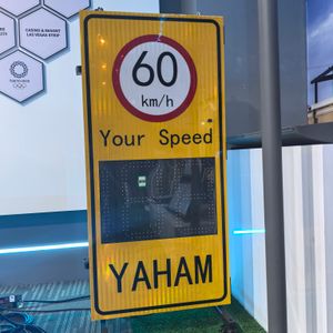 YAHAM Hight Quality LED Display Portable Traffic Signs Speed Yellow YOUR Solar Speed radar Detector Limit Sign radar Speed Sign