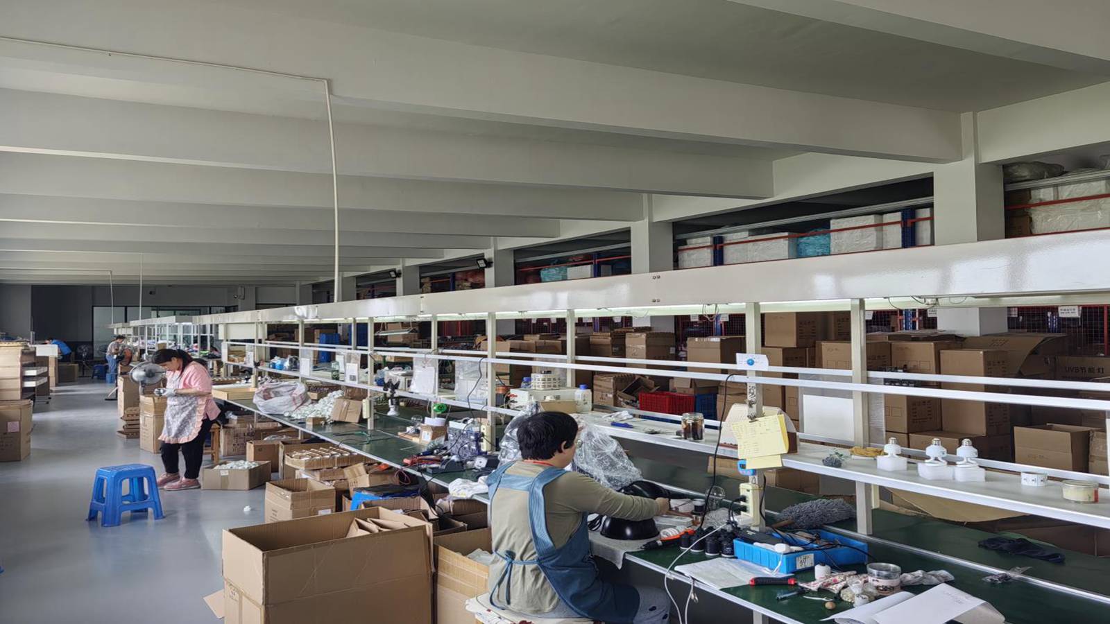 Changzhou Jinxu Special Lighting Technology Co., Ltd. UVB Mercury Vapor Bulbs