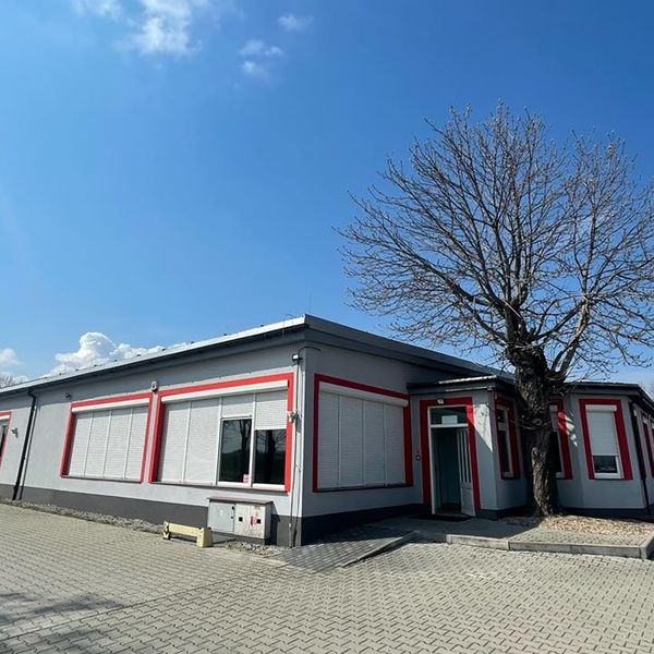 d1n4cluki5cs73bajoi0.jpg