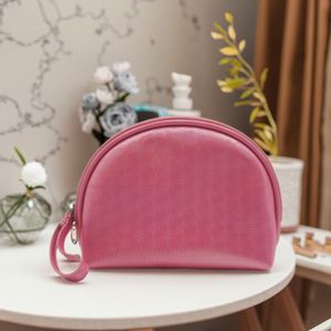 Pink Vegan Leather Makeup Bag Custom Logo Beauty Wristlet Half-moon Beauty Zipper Pouch Waterproof PU Women's Small Cosmetic Bag