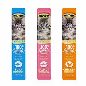 Premium Cat Treats Creamy Lickable Chicken Flavored Organic Meat High Protein Nutrition Pet Food Private Label