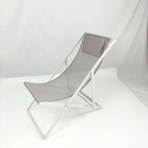 New High Quality Portable Camping Chair With Side Pockets Lightweight Outdoor Folding Moon Chairs for Beach Camping Fishing