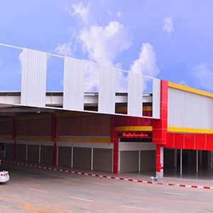 Pre-Engineered Steel Building