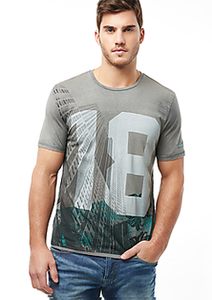 Men's Graphic Print T-shirt