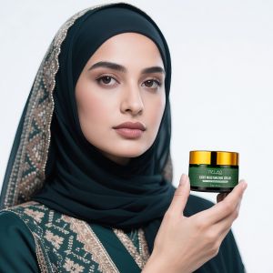 HALAL Light Moisturizer for Oily Skin Quickly Absorbed Light Lotion Formula Hot and Dry Weather Use Facial Moisturizing Cream