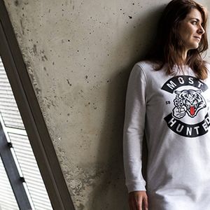 WOMEN Knits