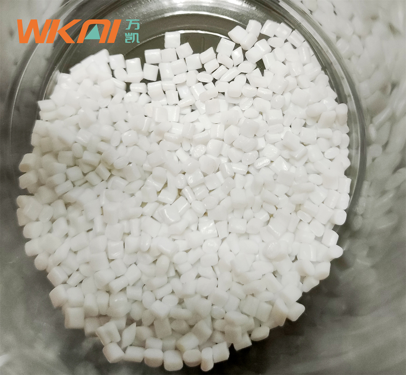 factory price WK-711 industry PET chips resin plastic raw material for the production of enhanced film for solar panel.