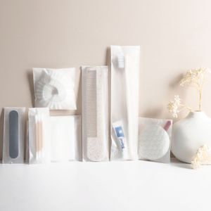Hotel Supplies China Manufacturer Wholesale Price Hotel Toiletries Accepted Customized Hotel Amenities Set