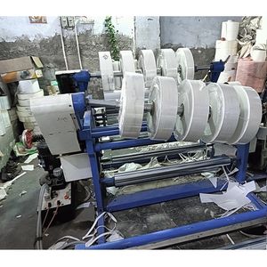 Buy Quality Serviettes Napkin Raw Material Factory Price Recycled Pulp / Mix Wood Pulp 130 meter per Jumbo roll Tissue Material