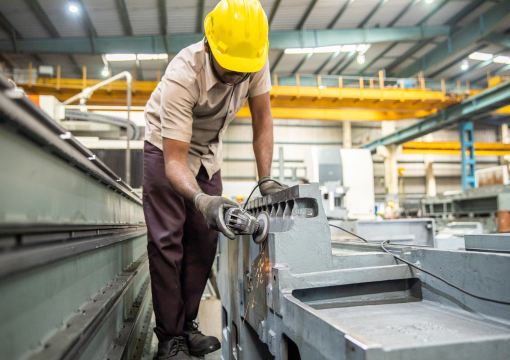 Machined or cast industrial component