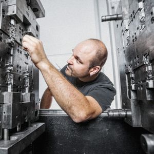 Stamping Die / Molding Tool