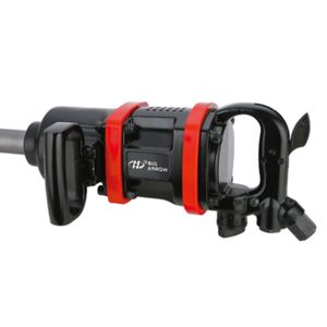 Ultra light heavy-duty pneumatic impact wrench