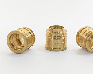 Pieza maquinada de alta precisión