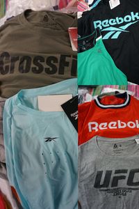 40pc Grab Bag Mens & Womens Reebok Tees & Tanks