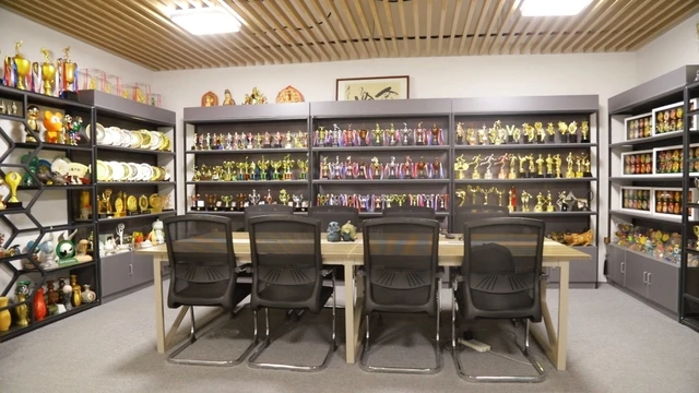 Wenzhou Jialan Crafts Co., Ltd customized resin trophies