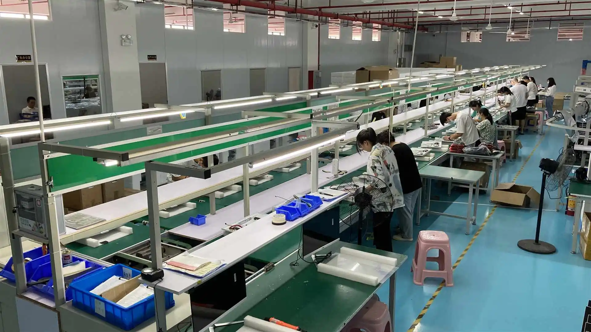 Huizhou Wandong Computer Technology Co., Ltd. Monitors