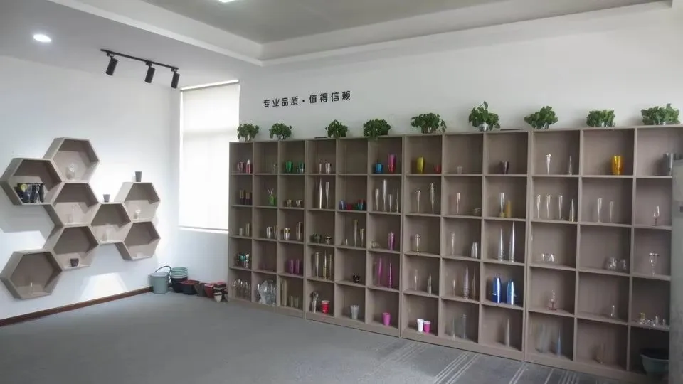 Ningbo Guanghe Plastic Industry Co., Ltd. disposable plastic cups