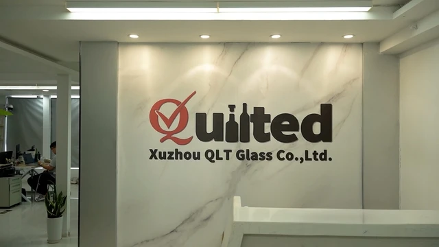 Xuzhou QLT Trade Co., Ltd. glass bottles