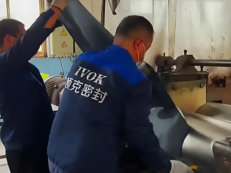 Hebei Lingka Trading Co., Ltd valve cover gaskets