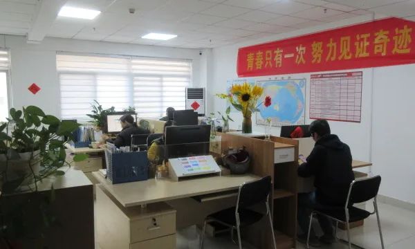 d5927kambgfs73f028pg.webp