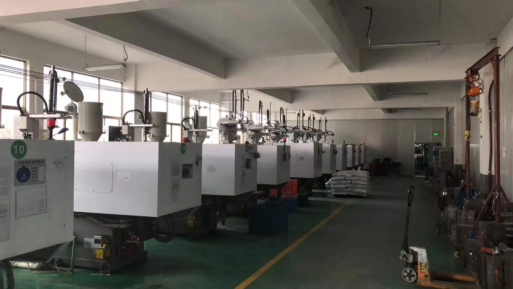 Dongyang Ruikun Metal Products Co., Ltd. Stainless Steel Water Bottle