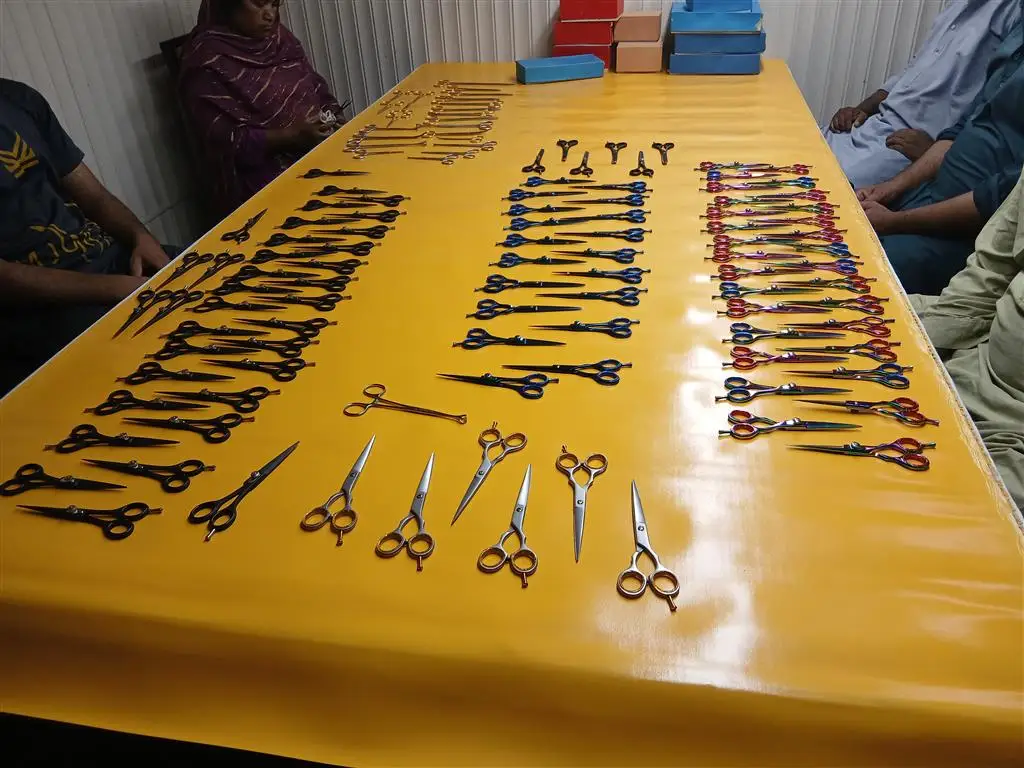 AZQA INSTRUMENTS Manicure Instruments