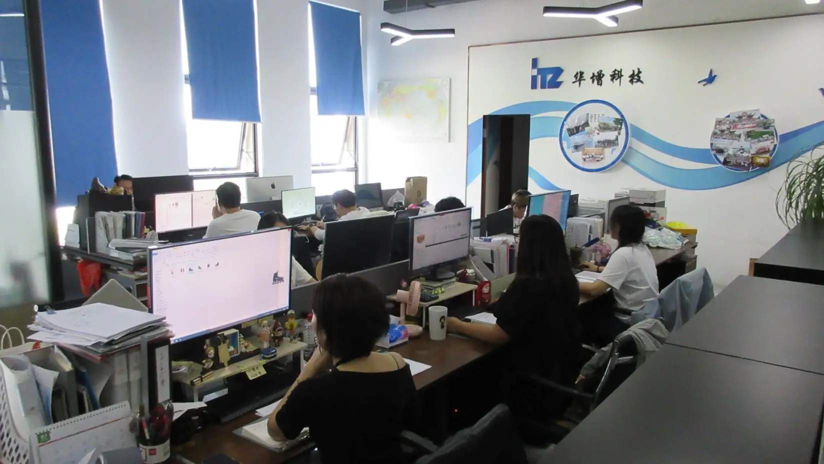 Wuxi Huazeng Technology Co., Ltd. Skateboards