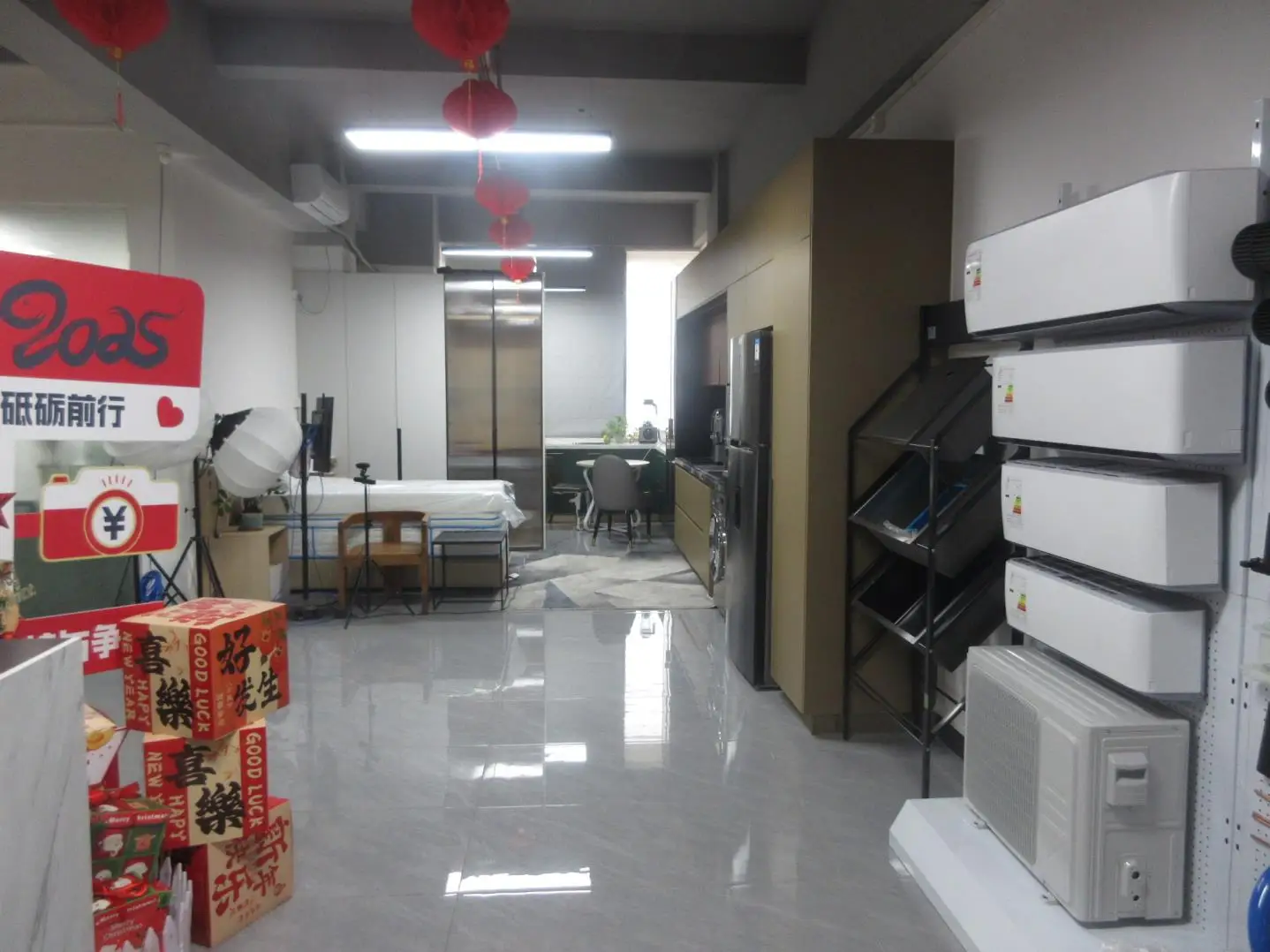 Dongguan Maxky Tech Industry Co., Ltd. Disinfection Cabinet