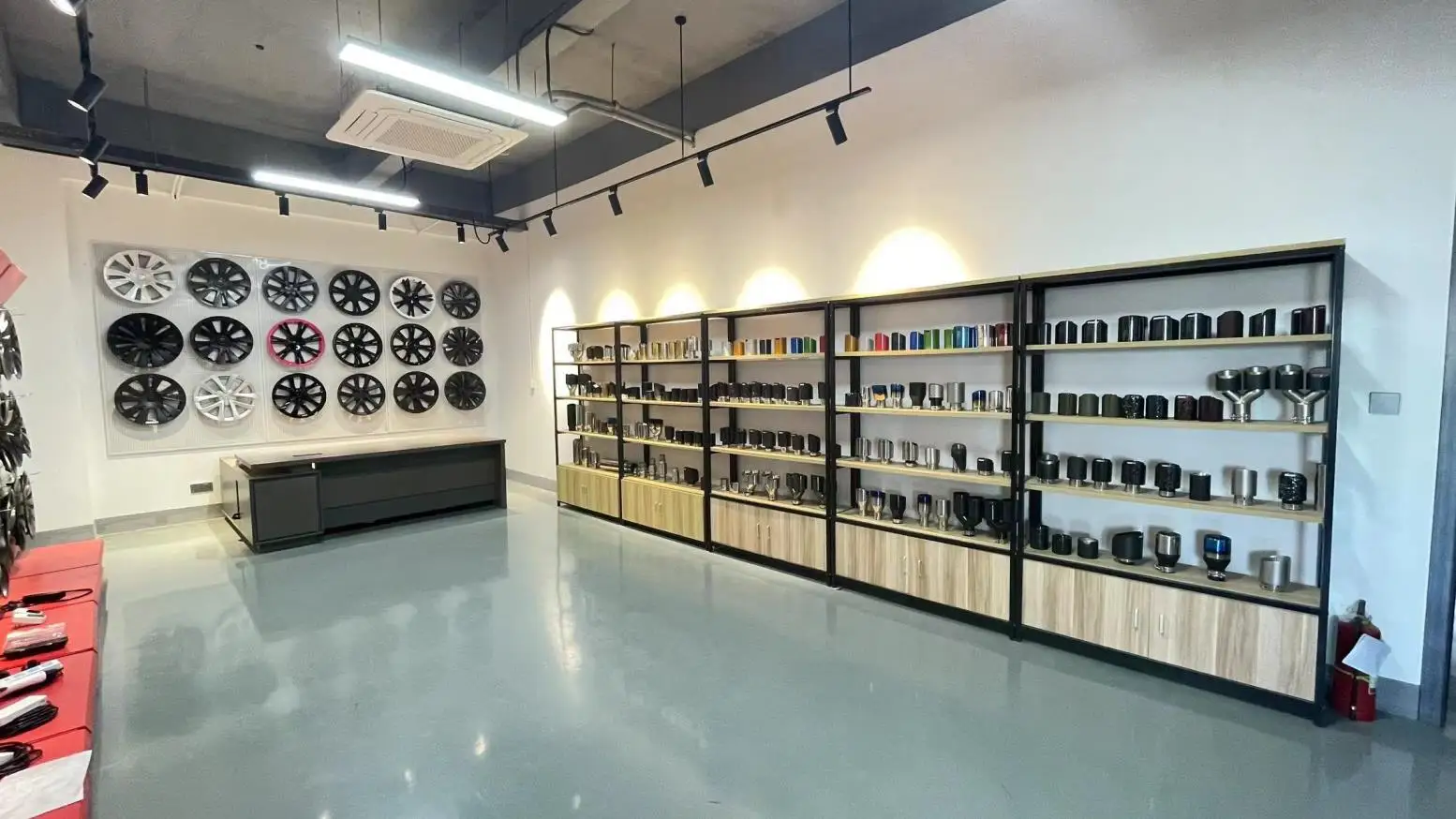 Jinhua Carmon New Material Tech Co., Ltd. Car Exterior Decoration Parts