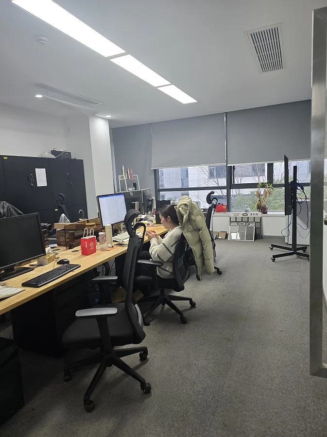 Liangchenli (shanghai) Construction Technology Co., Ltd. Stainless Steel Water Flask