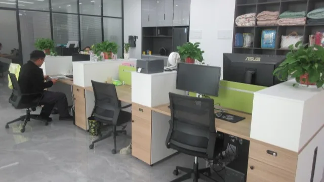 Nantong Noble International Trading Co., Ltd. Quilt
