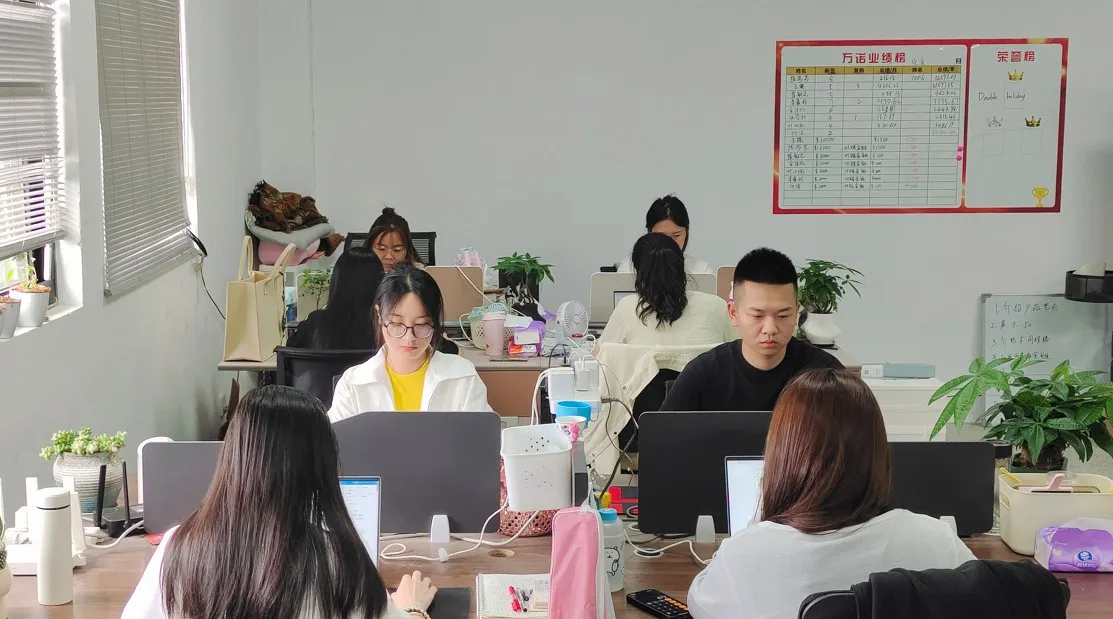 Taizhou Wanuo Chuangfeng Daily Necessities Co., Ltd. Food Storage Containers