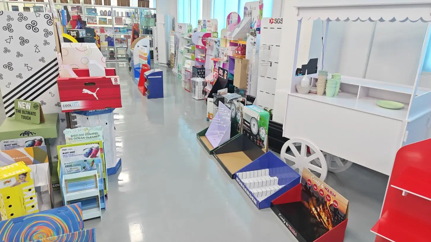 Shenzhen Hengchuang Display Product Co., Ltd. Cardboard Floor Displays