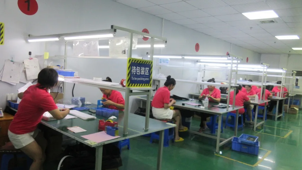 Dongguan Xiangli Photoelectric Material Co., Ltd. Baby Silicone Feeding Set