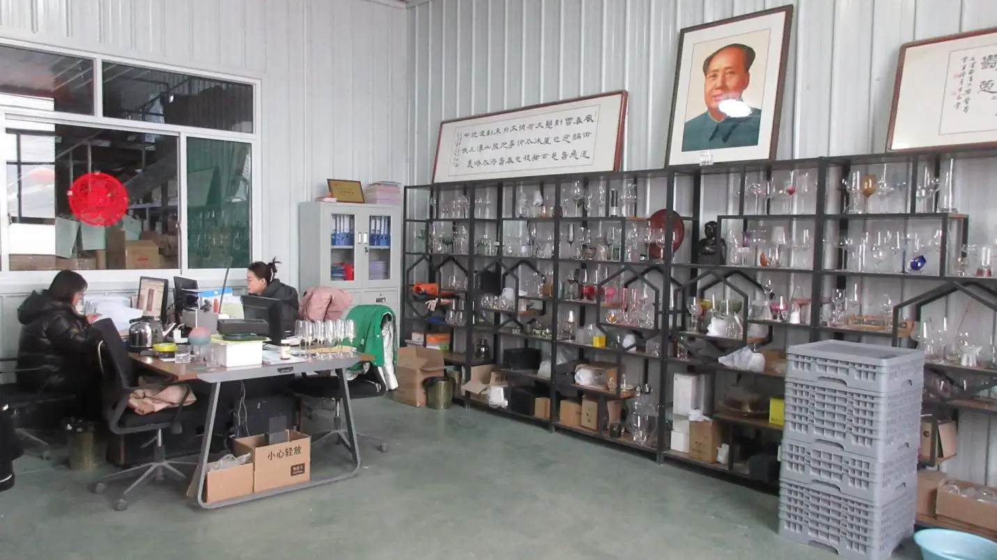 Qixian Kewantong Glassware Co., Ltd. factory image 3