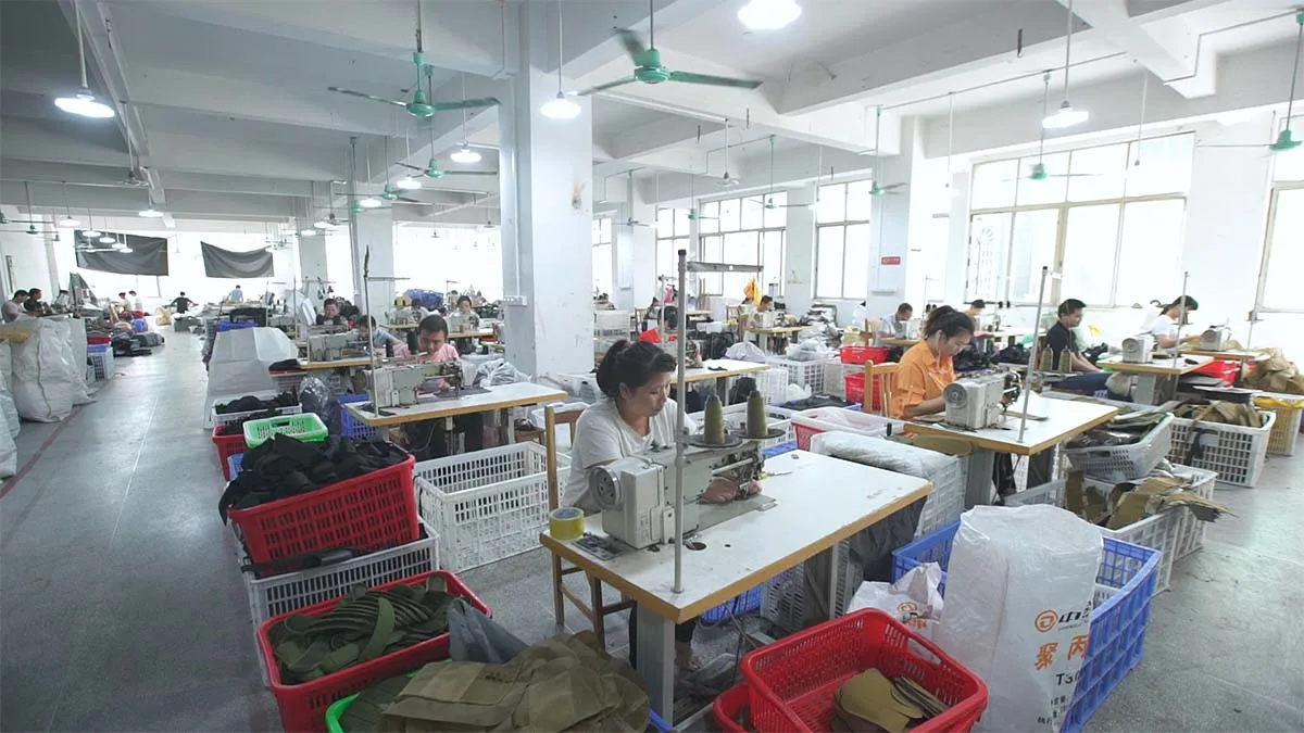 Guangzhou Dinghong Tourism Supplies Co., Ltd. Tactical Backpacks