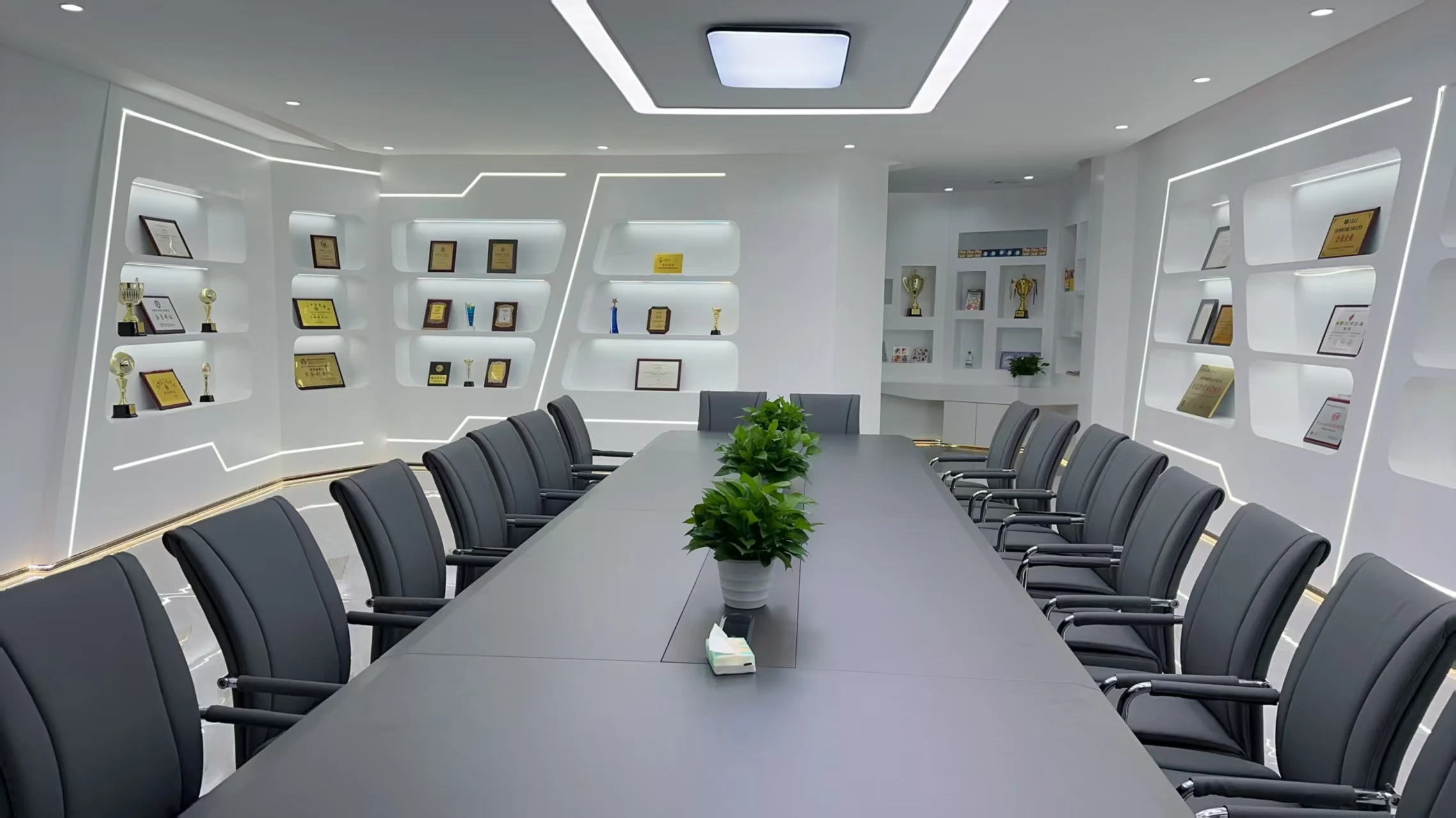 Shenzhen ZHK Technology Co., Ltd. factory image 3