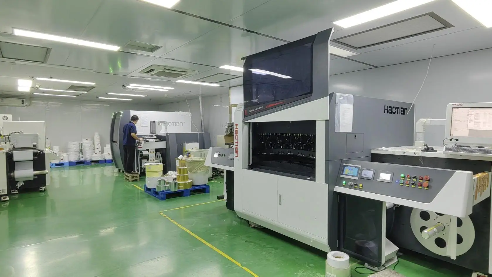 Dongguan Duojiabao Printing Co., Ltd. Wine Labels