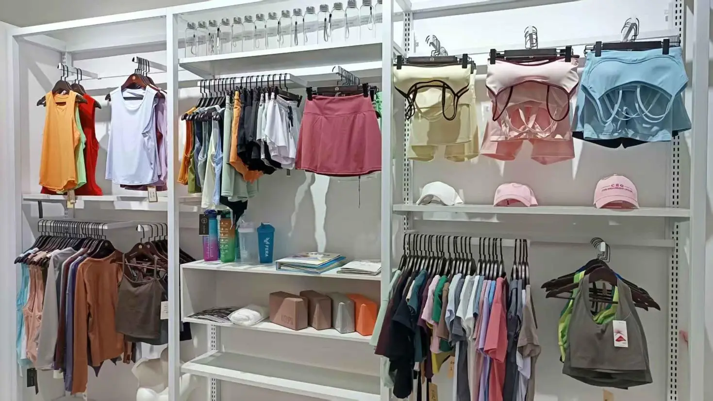 Xiamen Saker Technology Co., Ltd. Yoga Wear